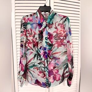 NWT Robert Graham silk blend ruffle blouse size XS (runs big)